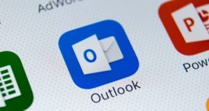 US Military discovers flaw in Outlook, warns users to update Outlook