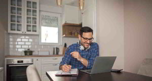 How IIFL Finance Ensures Cybersecurity for Remote Workers Servicing 2,377 branches Cybersecurity for remote workers